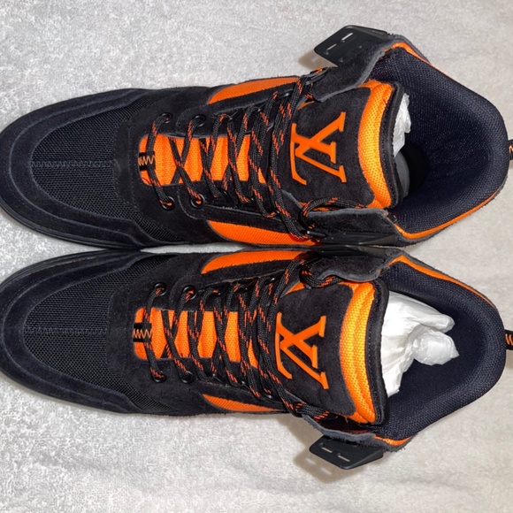 Louis Vuitton Hiking Ankle Boot - Picture 5 of 12